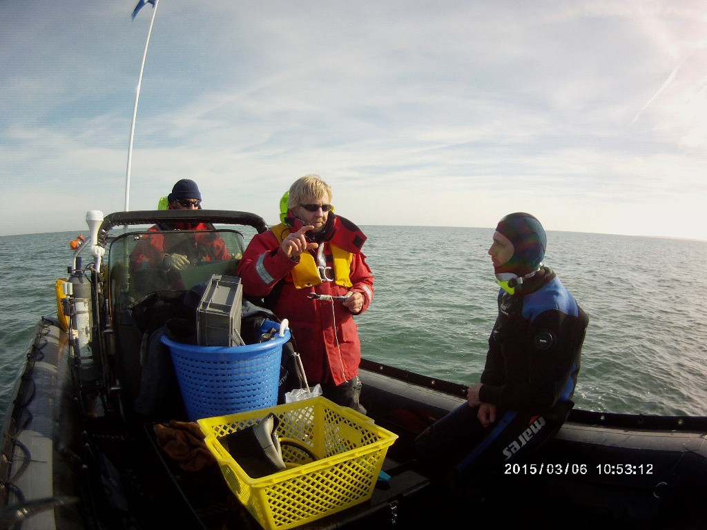 Plongeurs du SMEL avec agents IFREMER pour le programme ECUME.