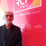 Sébastien Pien dansles locaux de RCF (crédit photo : RCF)